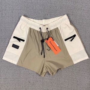Bearded Goat Summit Hiking Shorts Tan + Cream Elastic Womens Athletic M NEW